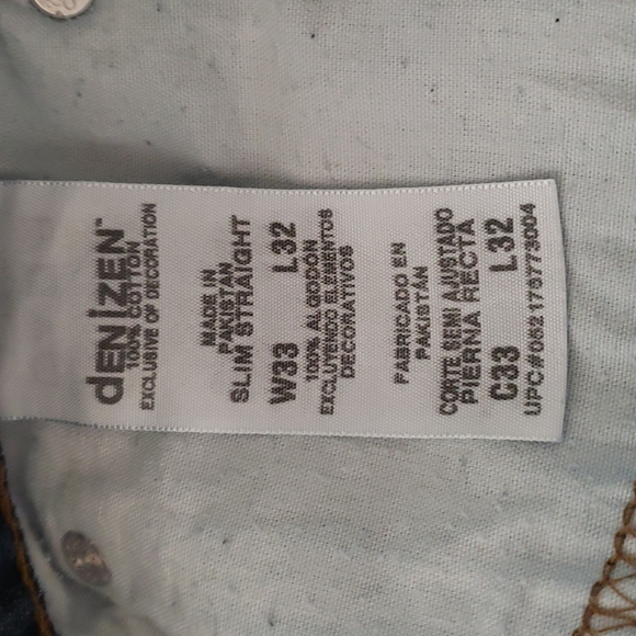 Denizen jeans. By LEVI. 33X32 - Picture 3 of 6